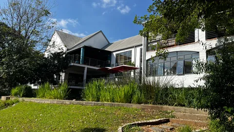 15 Georgian Crescent, Bryanston, Johannesburg